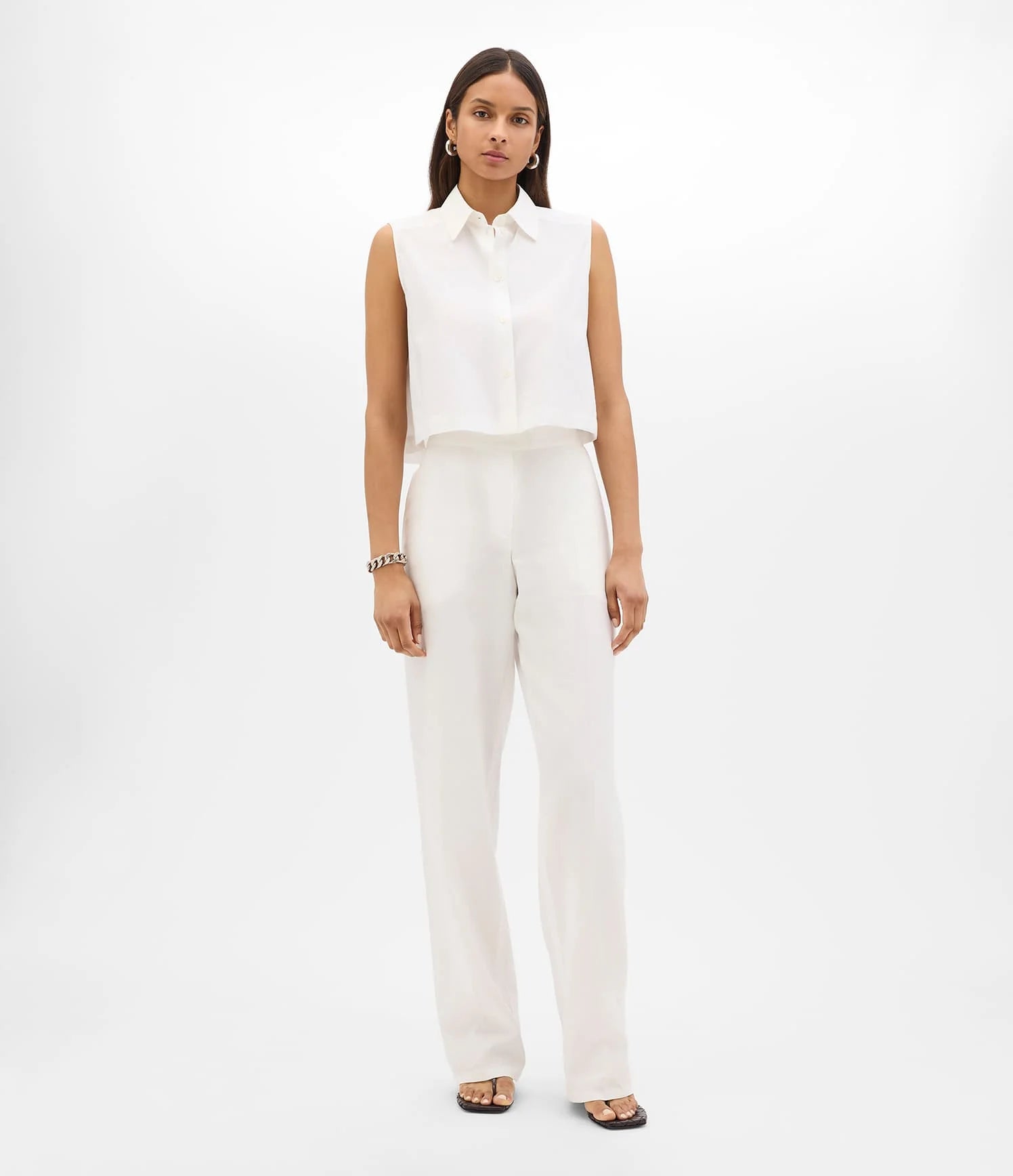 Cropped Sleeveless Shirt