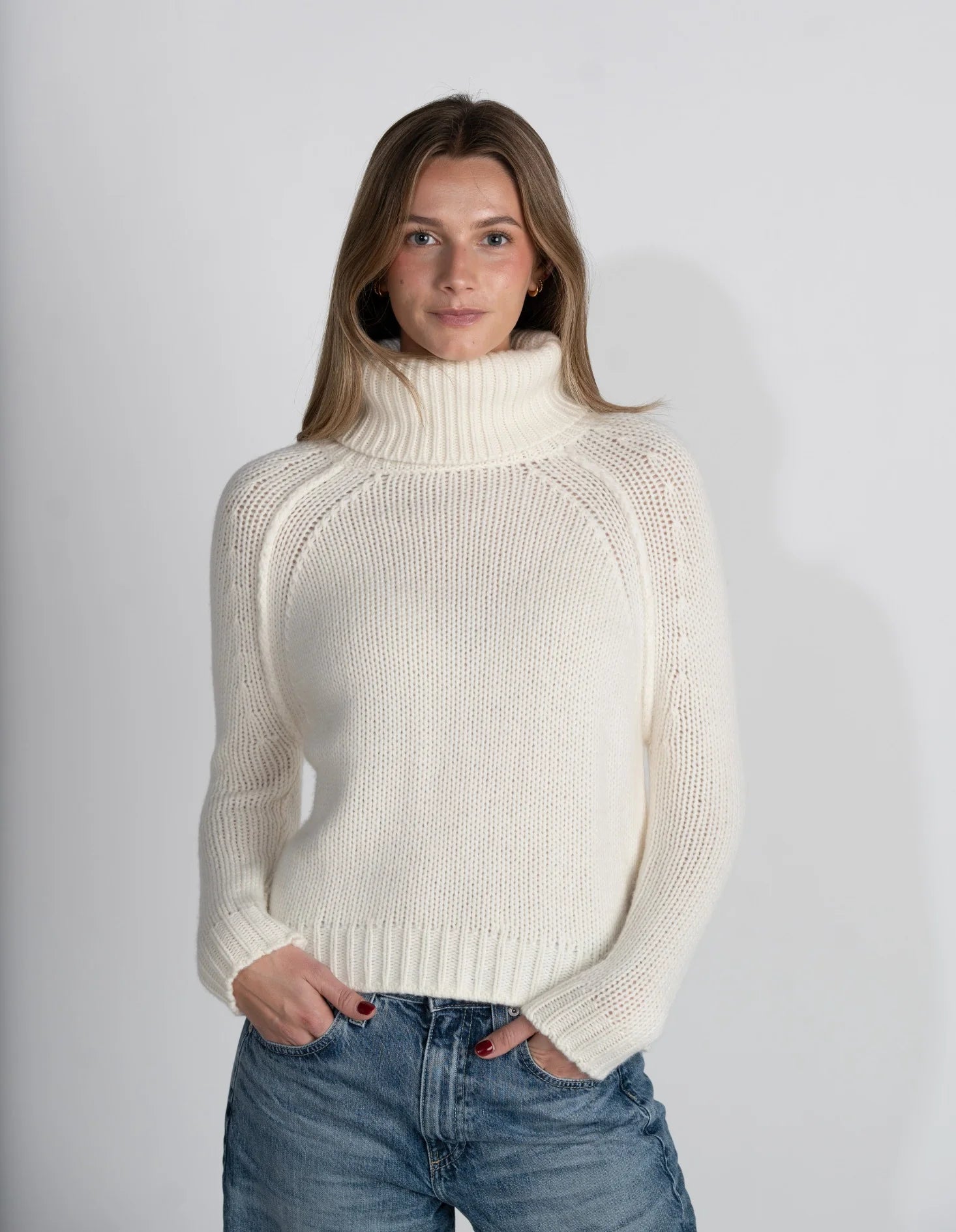 Archie Stitchie Cashmere Turtleneck