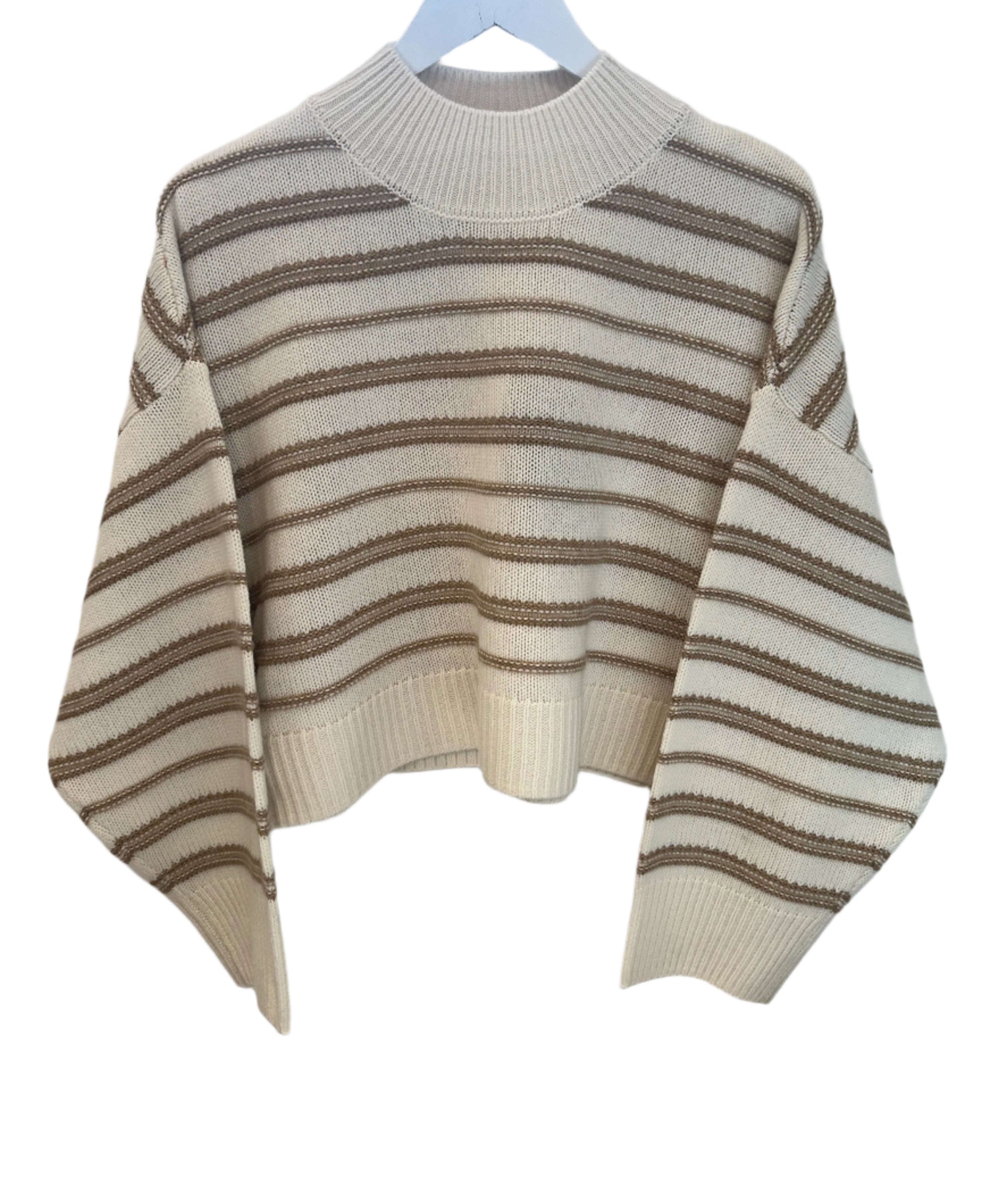 Wells B Cropped Long Sleeve Pullover