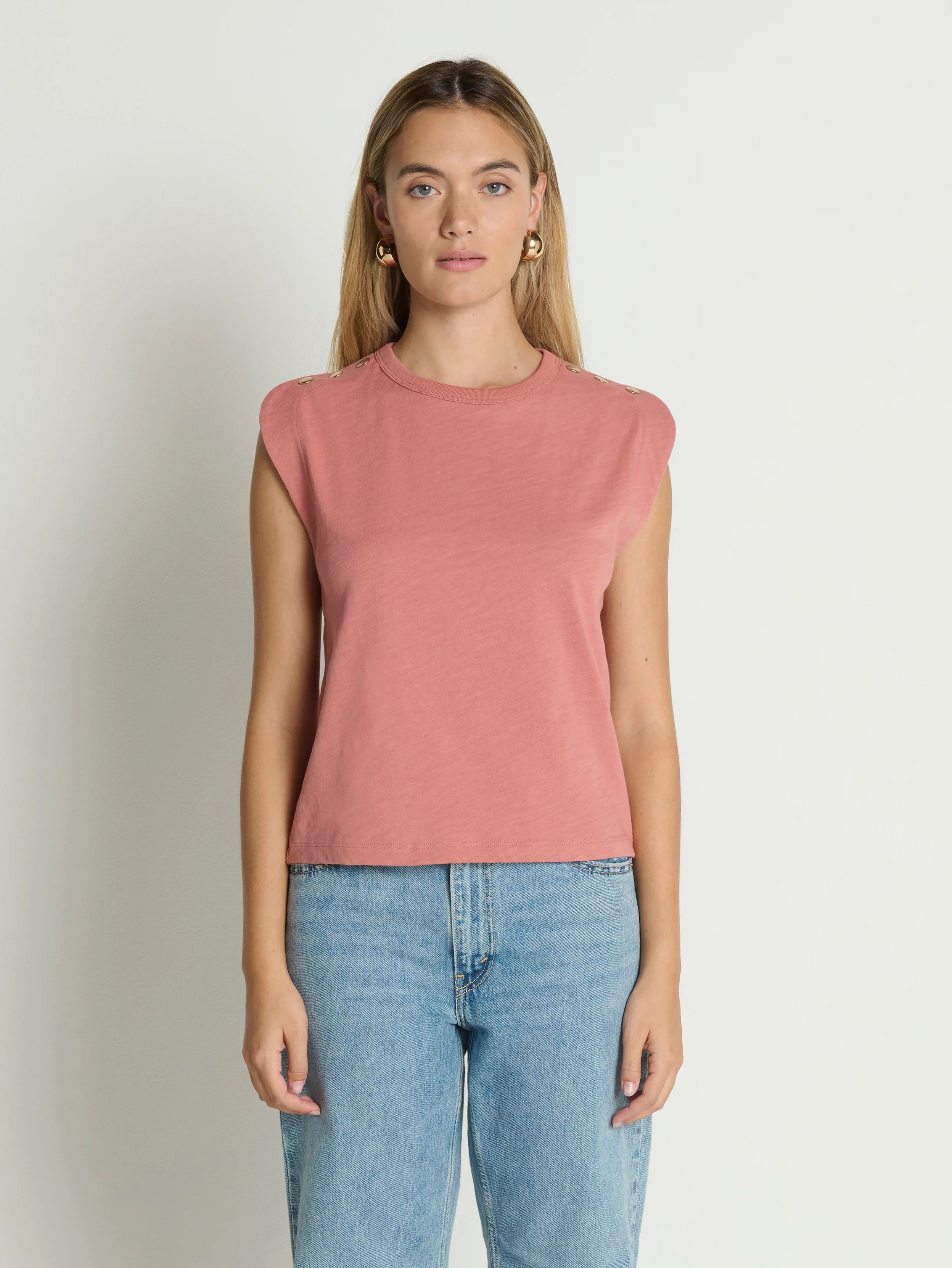 Michaela Tee