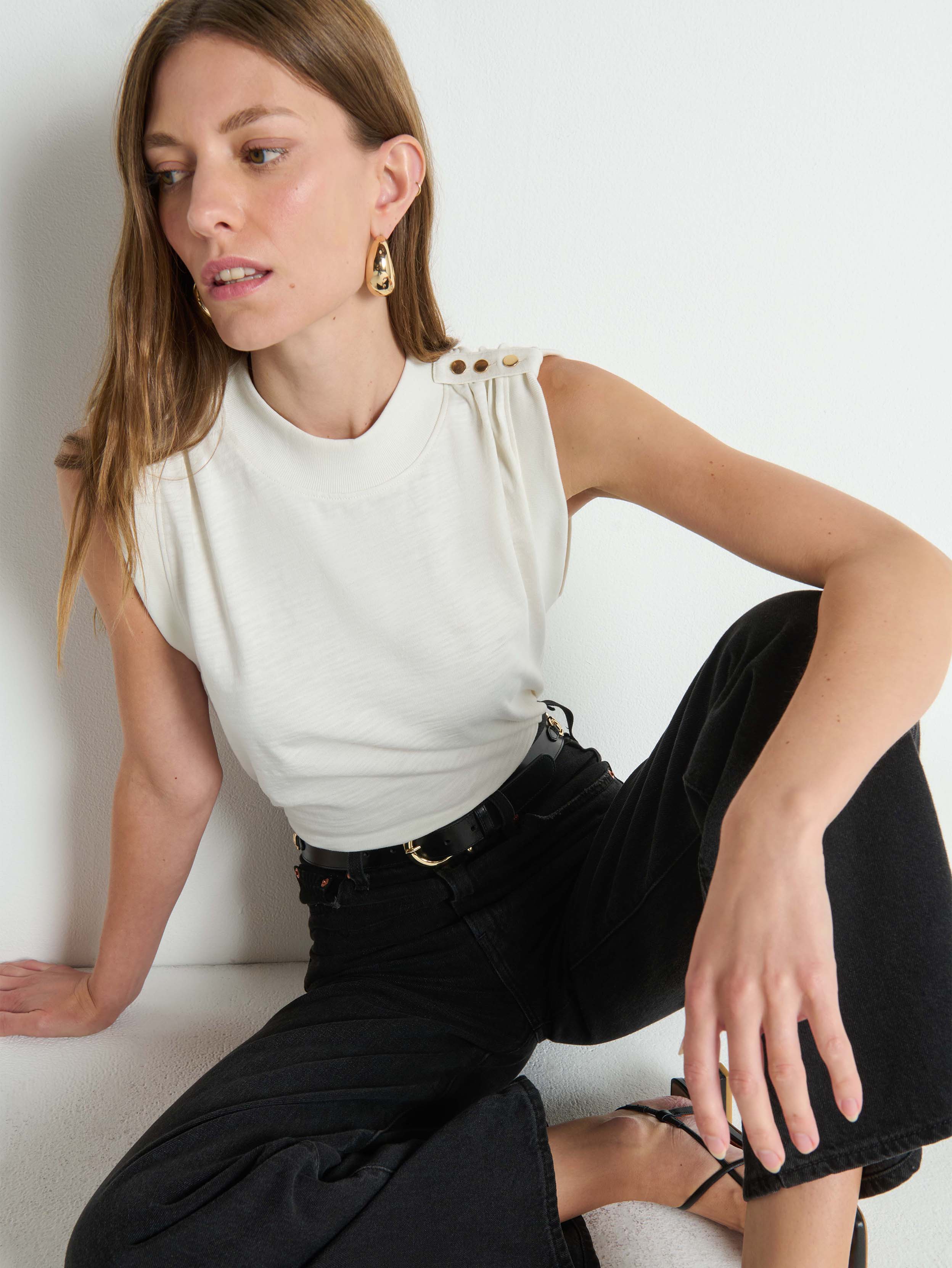 Mikka Buttoned Shoulder Tank