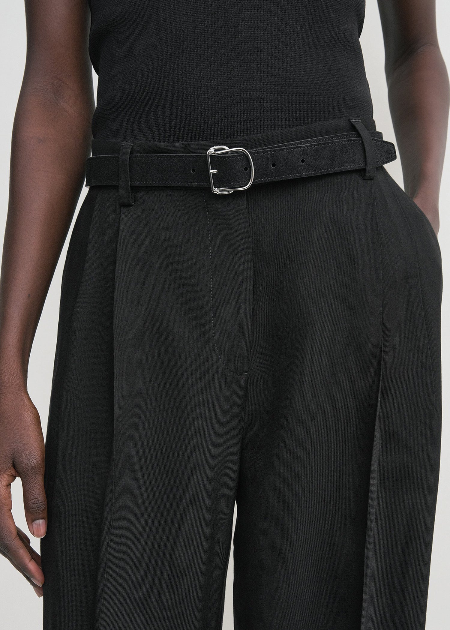 Swirl Suede Belt