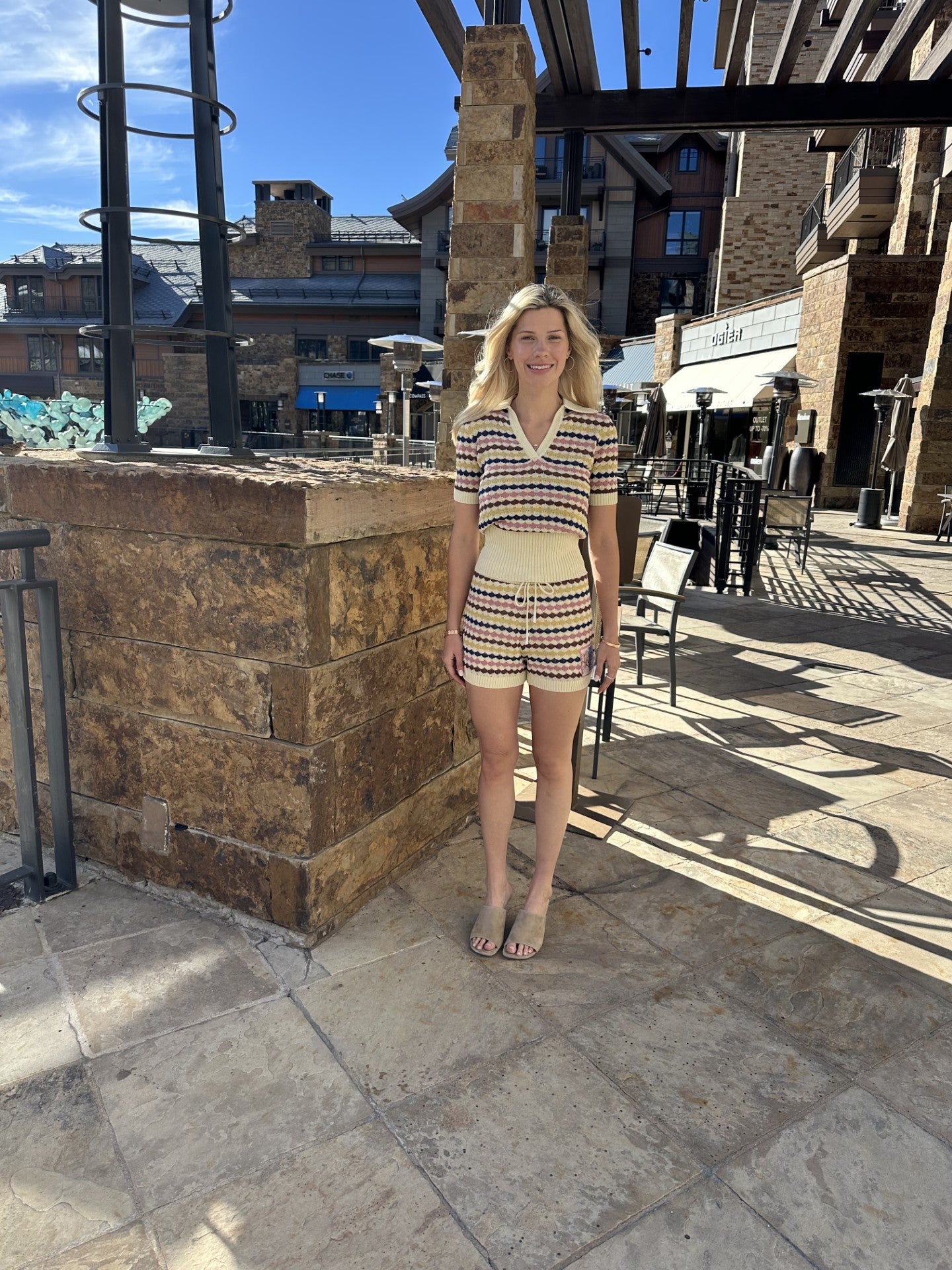 Awaken Scallop Knit Short
