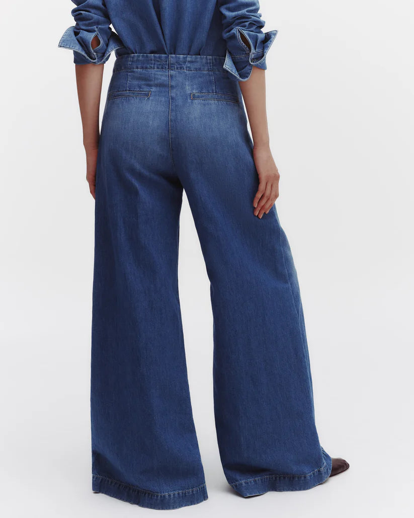 Dancing In The Dark Jeans