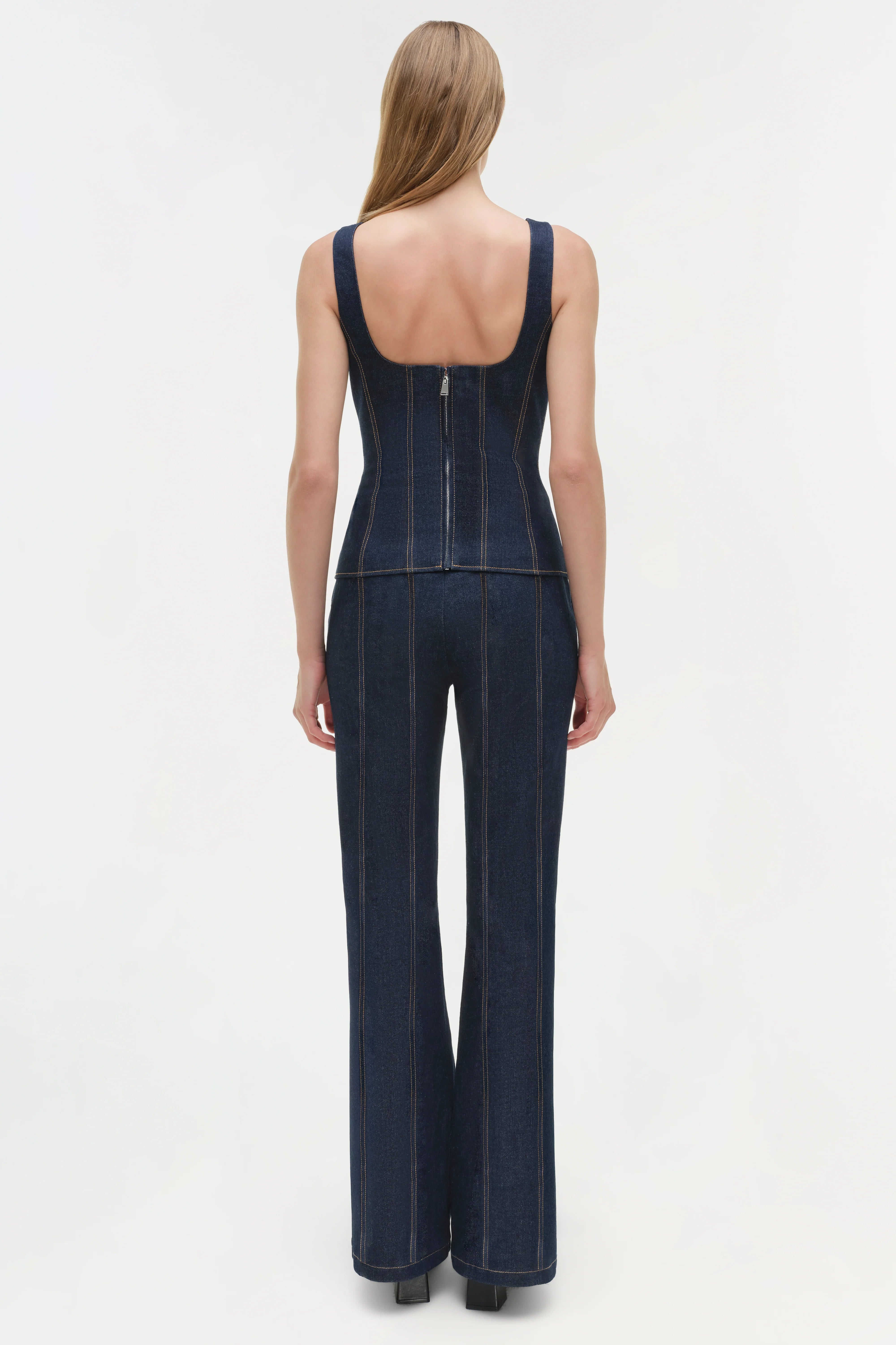 Lachlan Bustier