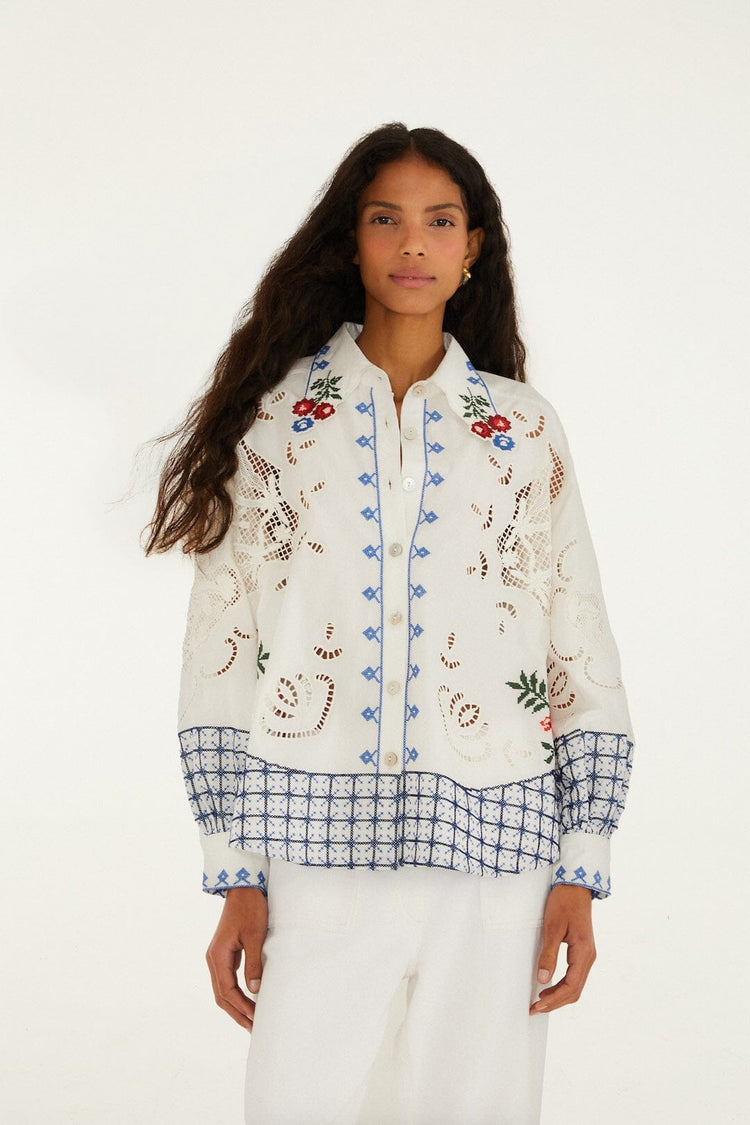 Richilieu Flower Embroidery Top