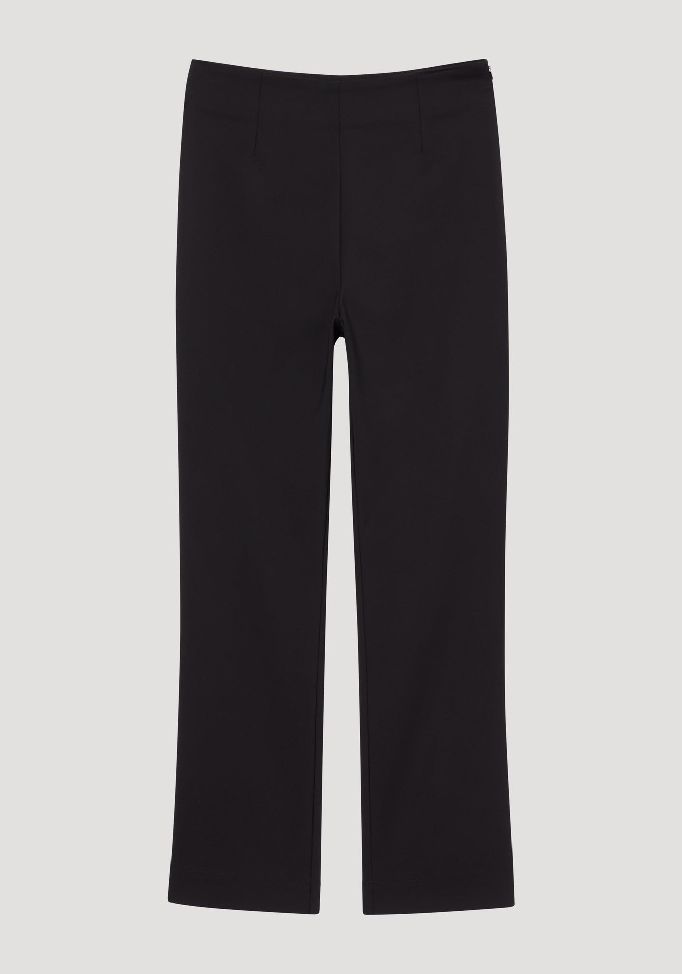 Cigarette leg trousers