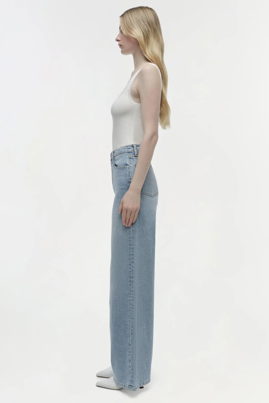 Savana Straight Leg Jean