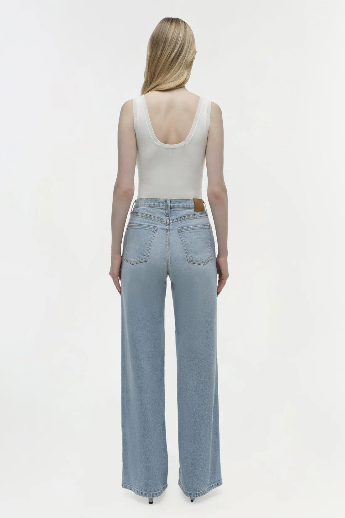 Savana Straight Leg Jean
