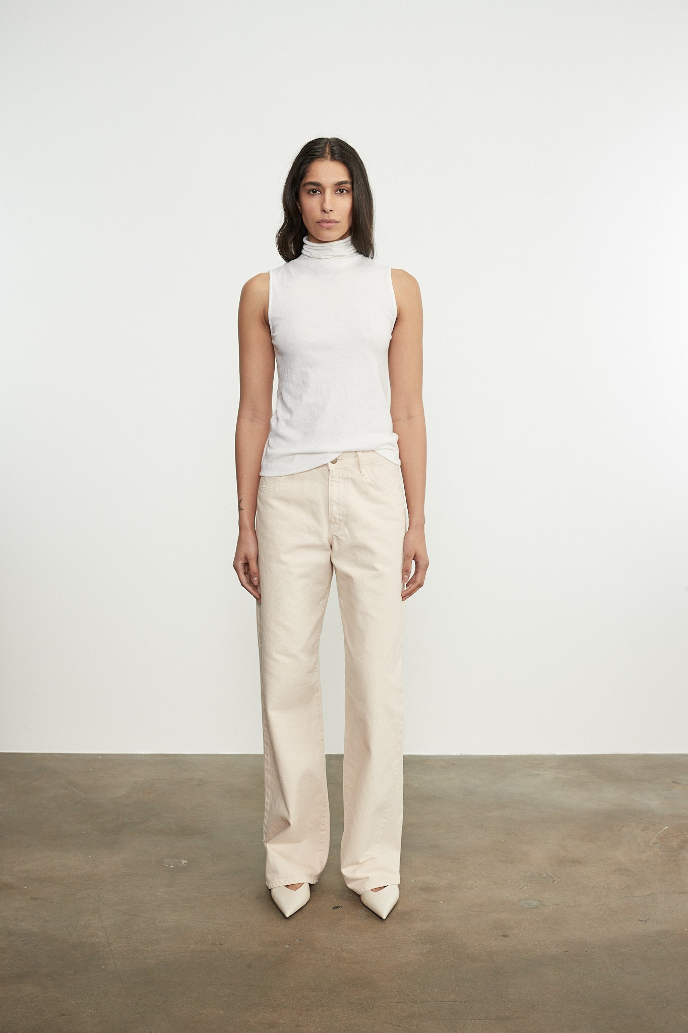 Relaxed Straight Leg Jean