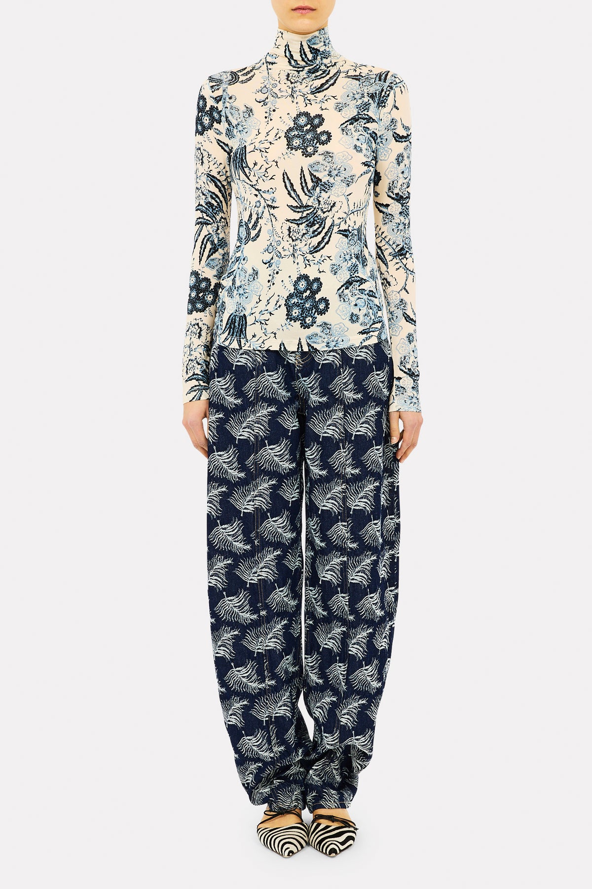 Aurelia Turtleneck