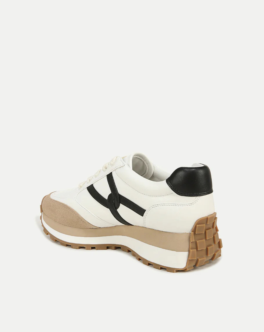 Valentina Sneaker