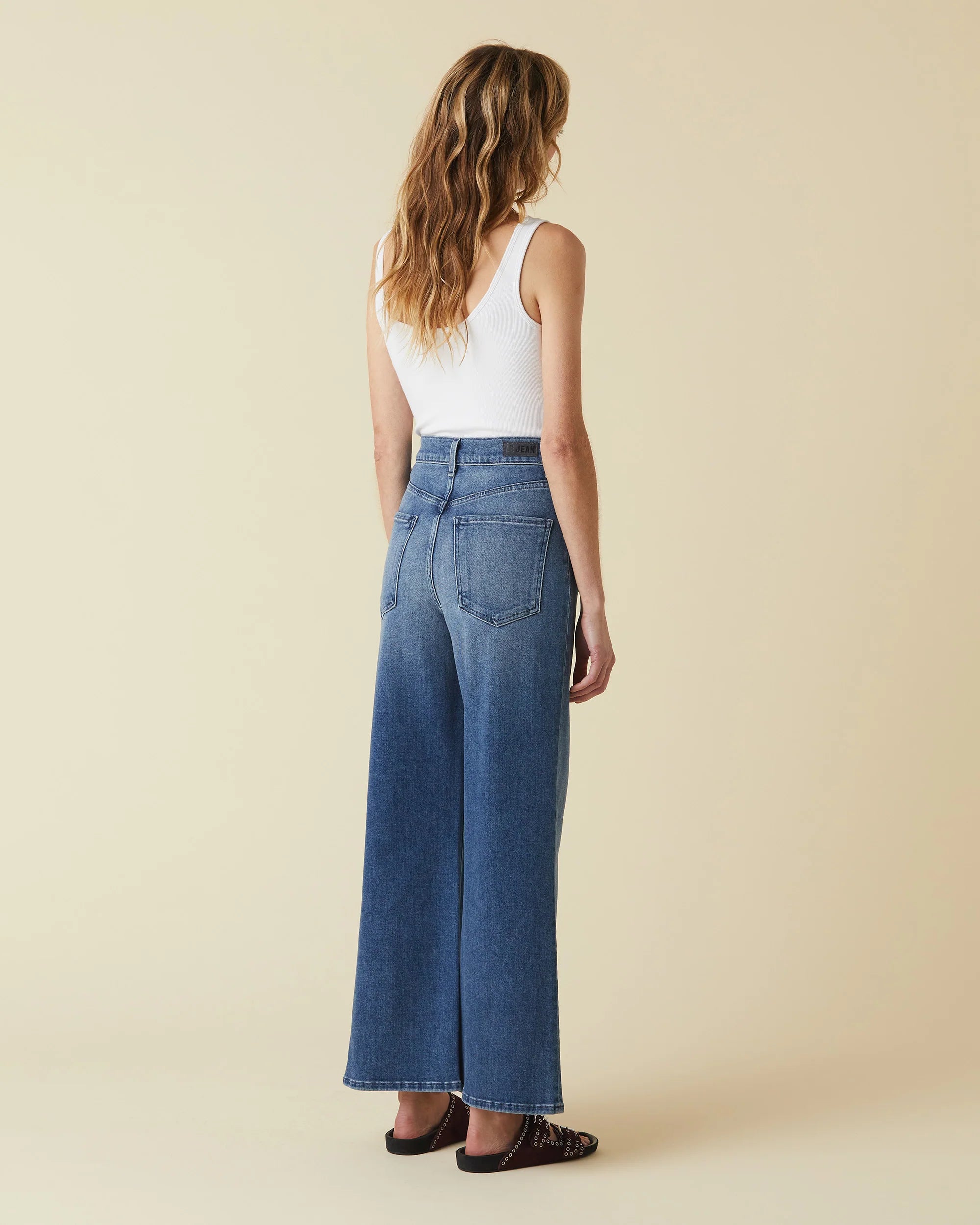 Virgina Wideleg Ankle Jean
