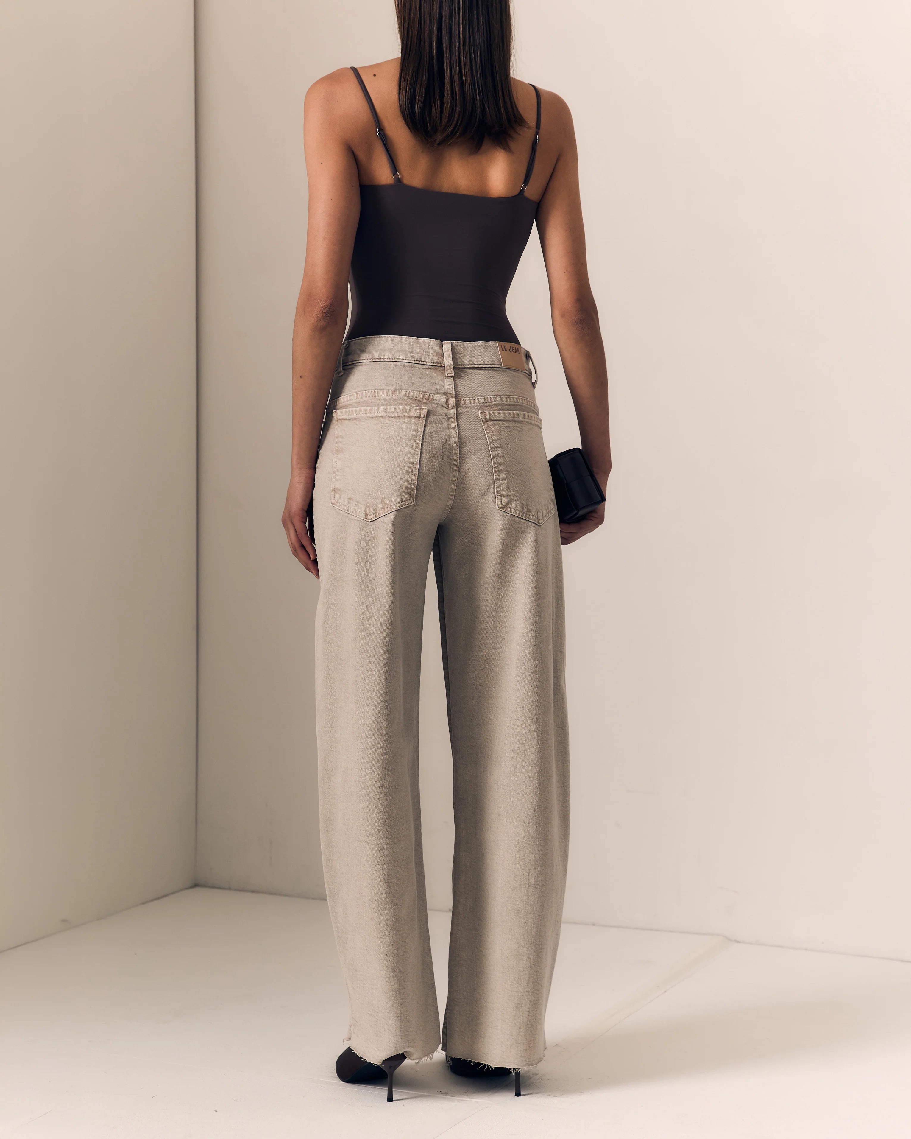 Nomad Tuck Jean