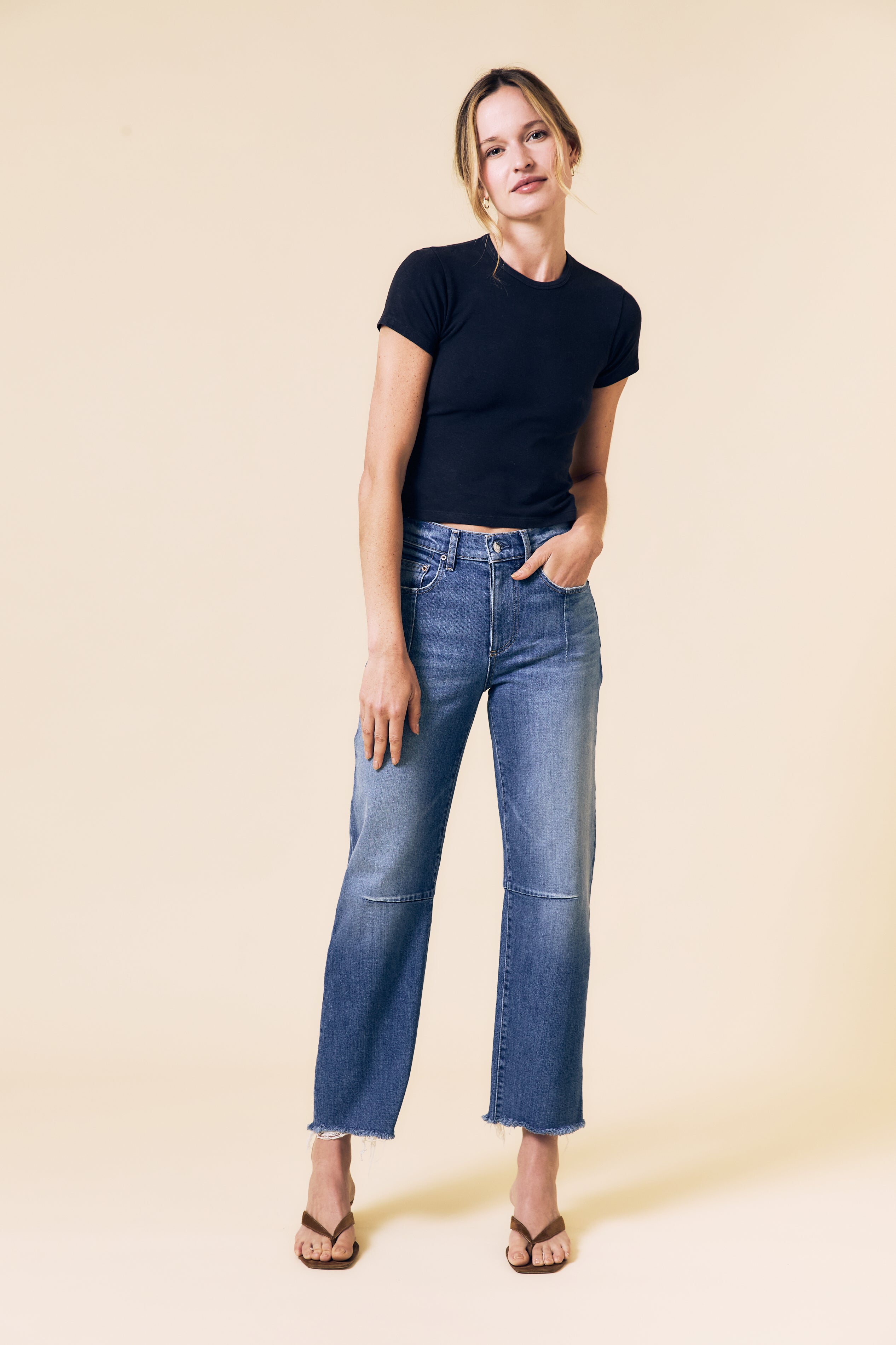Mid Rise Pixie Ankle Fray Jean