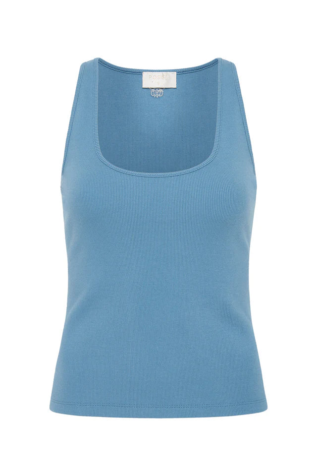 Axel Scoop Singlet Top