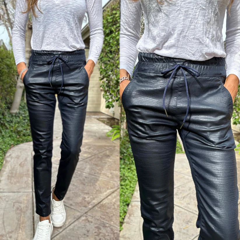 Shely Pant