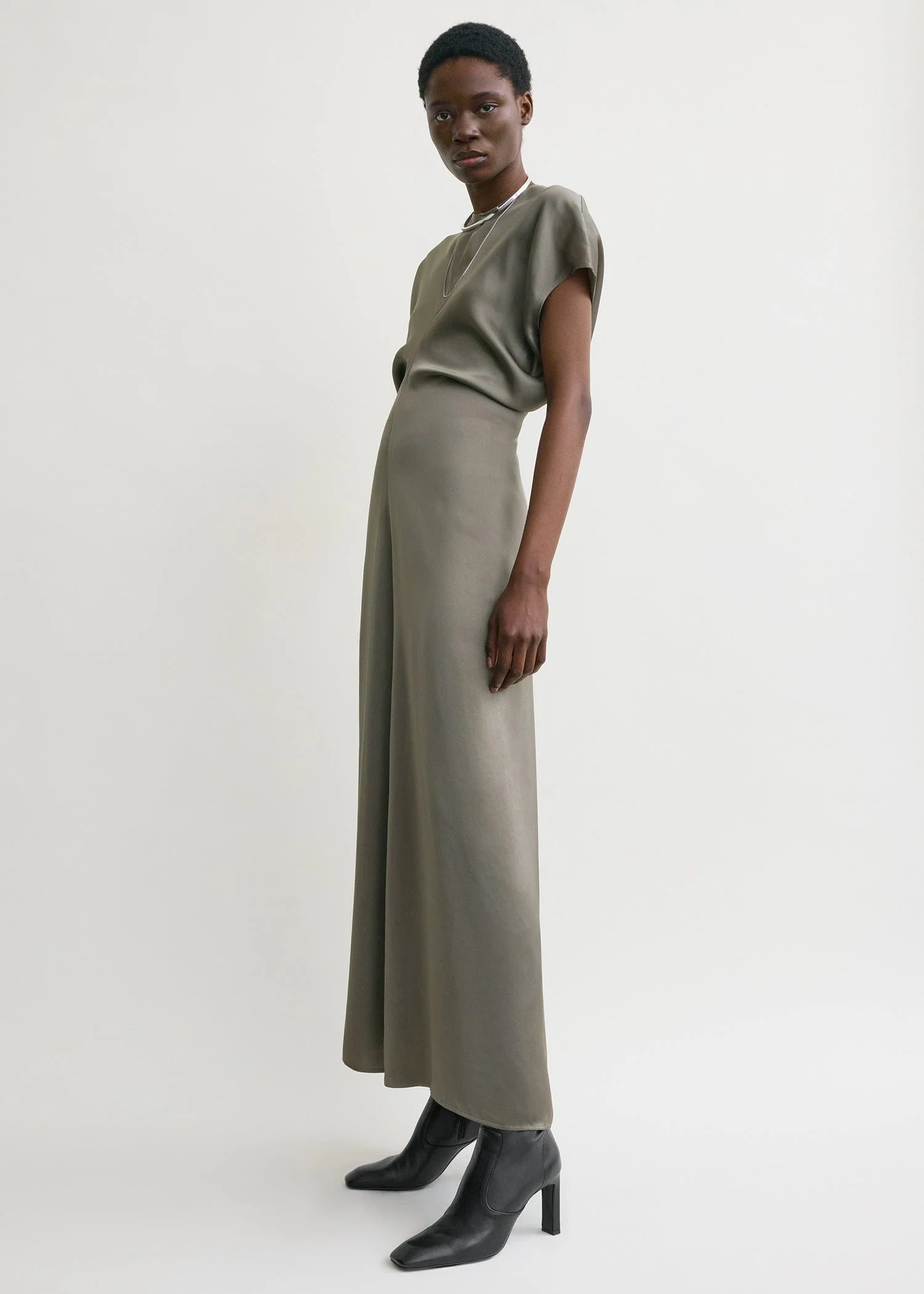Slouch Waist Dress