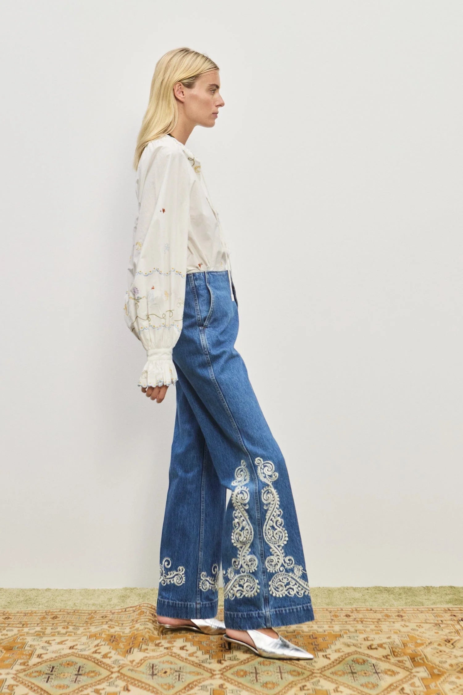 Jacones Flare Denim Jean