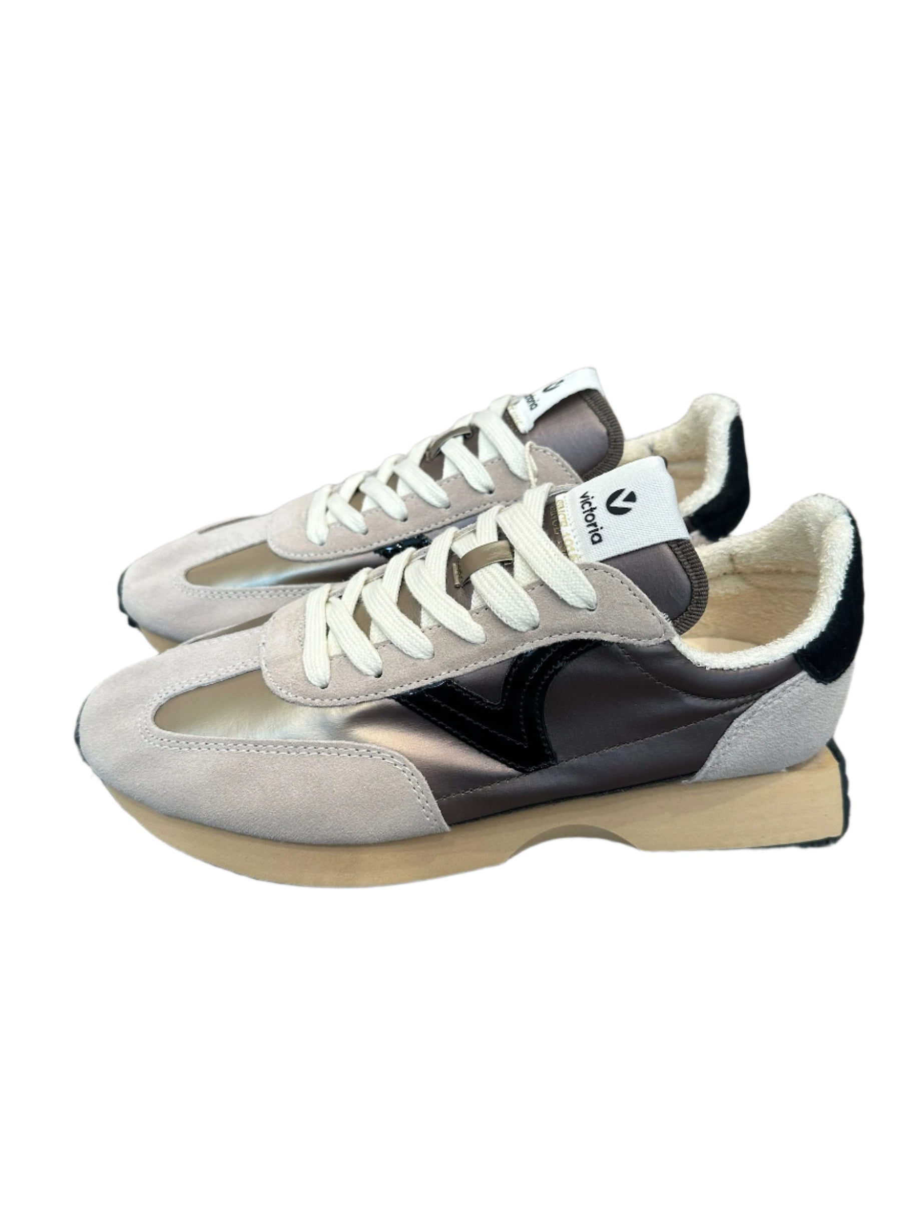 Cosmos Nylon Metal Sneaker