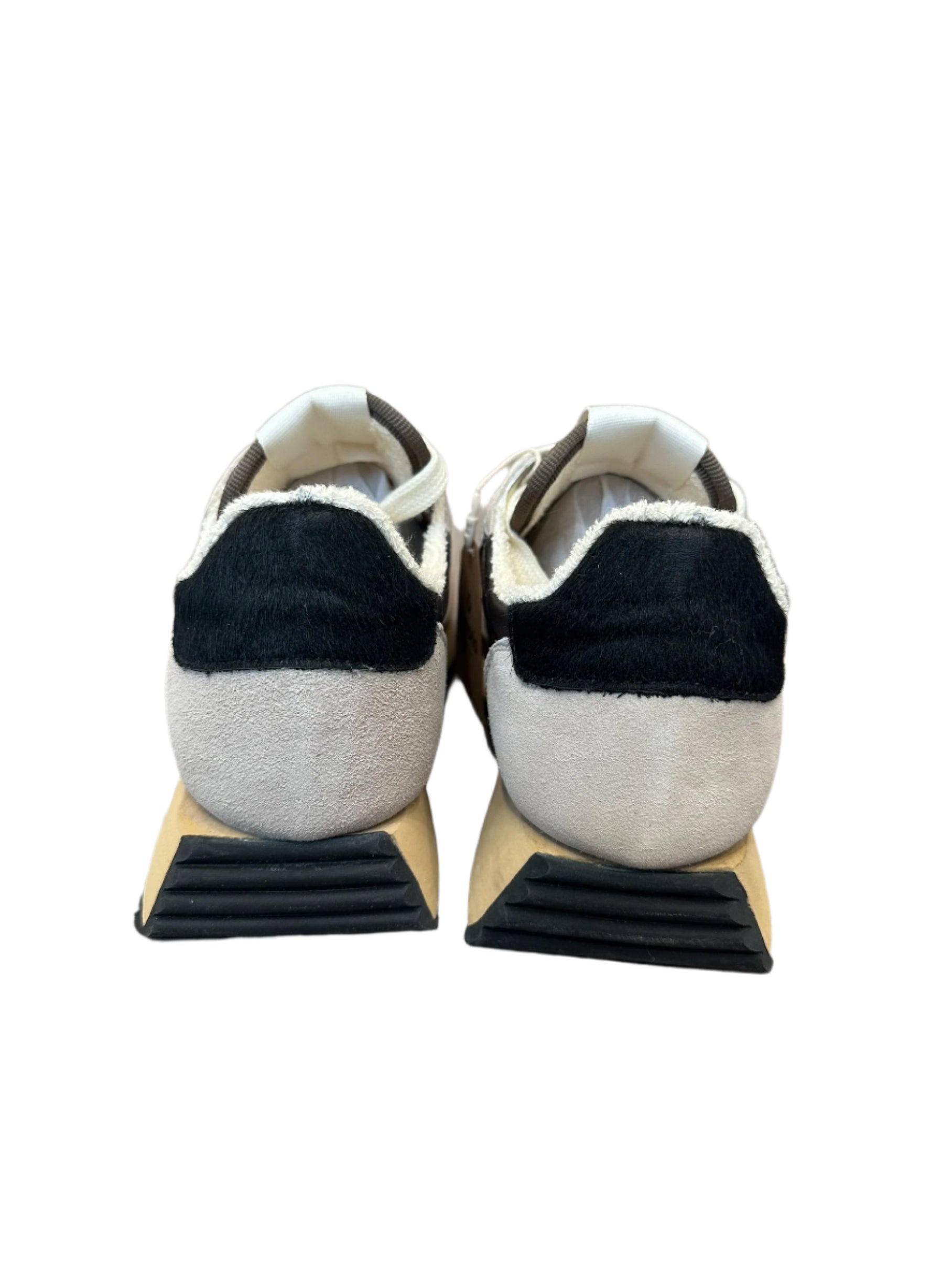 Cosmos Nylon Metal Sneaker