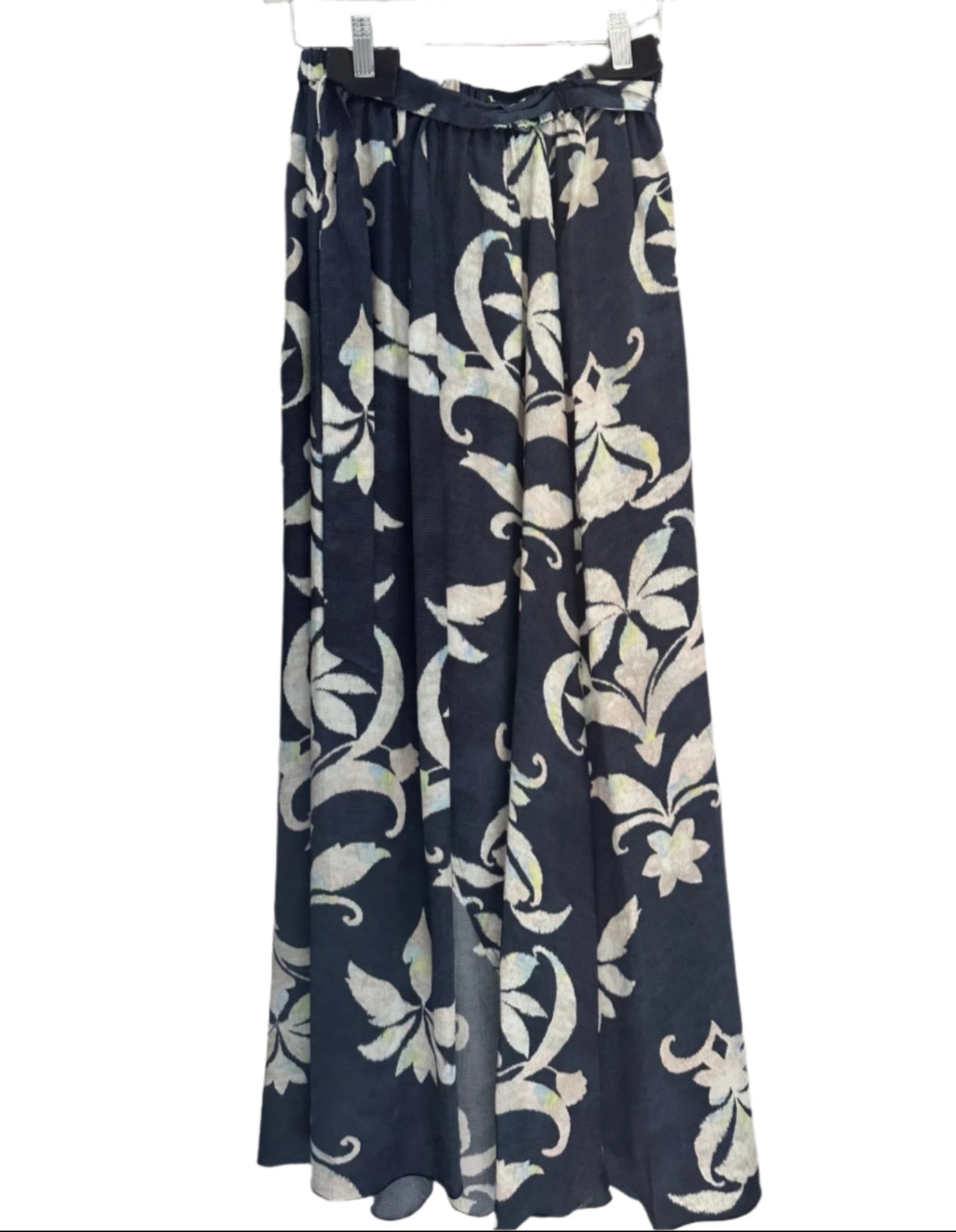Secret Lily Print Skirt